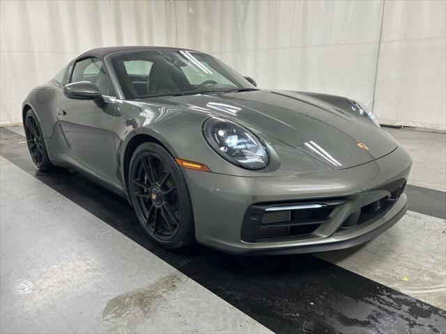 2022 Porsche 911 Targa 4 GTS — photo 1 of 13
