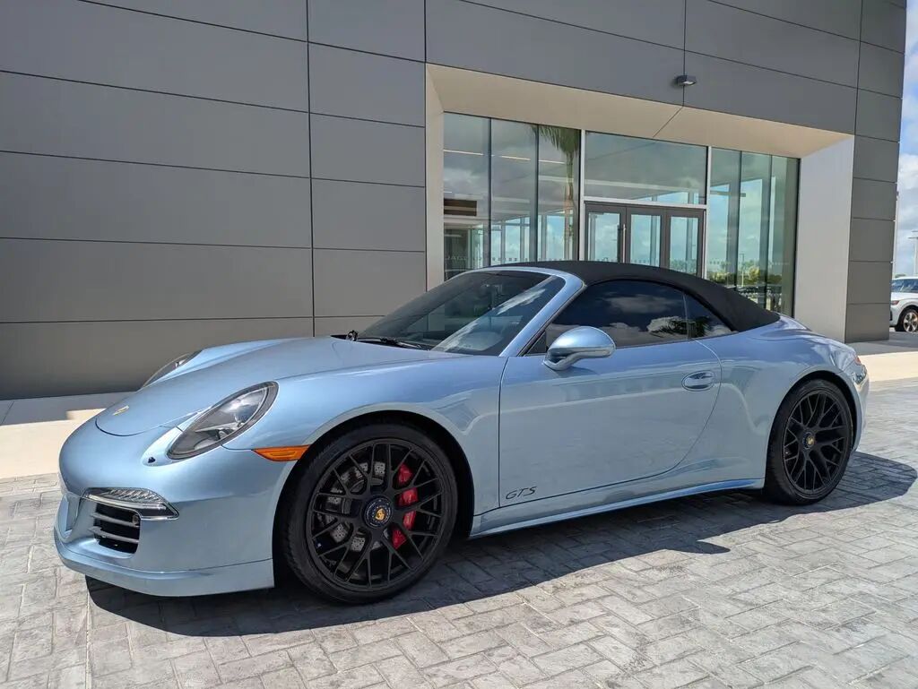 2016 Porsche 911 Carrera 4 GTS — photo 1 of 42
