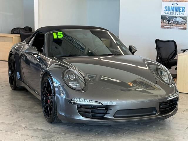 2015 Porsche 911 Carrera S — photo 1 of 13