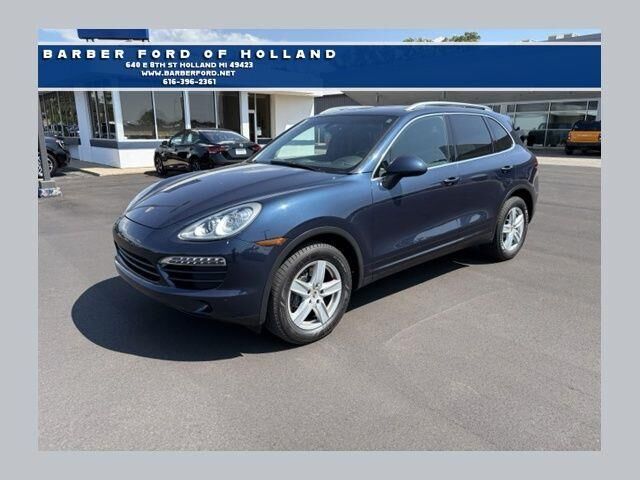 2014 Porsche Cayenne Base