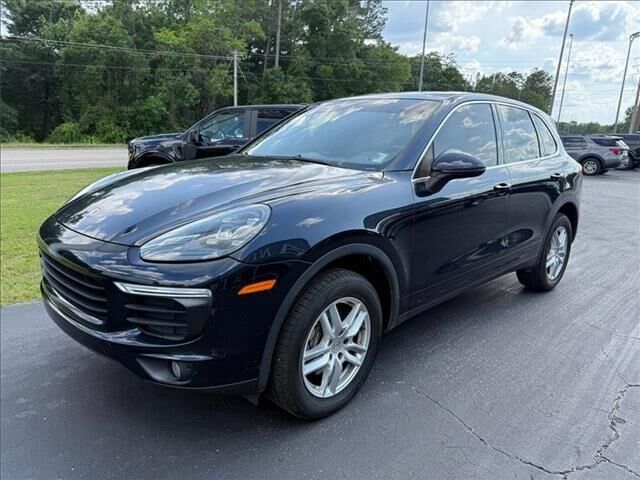 2016 Porsche Cayenne Base