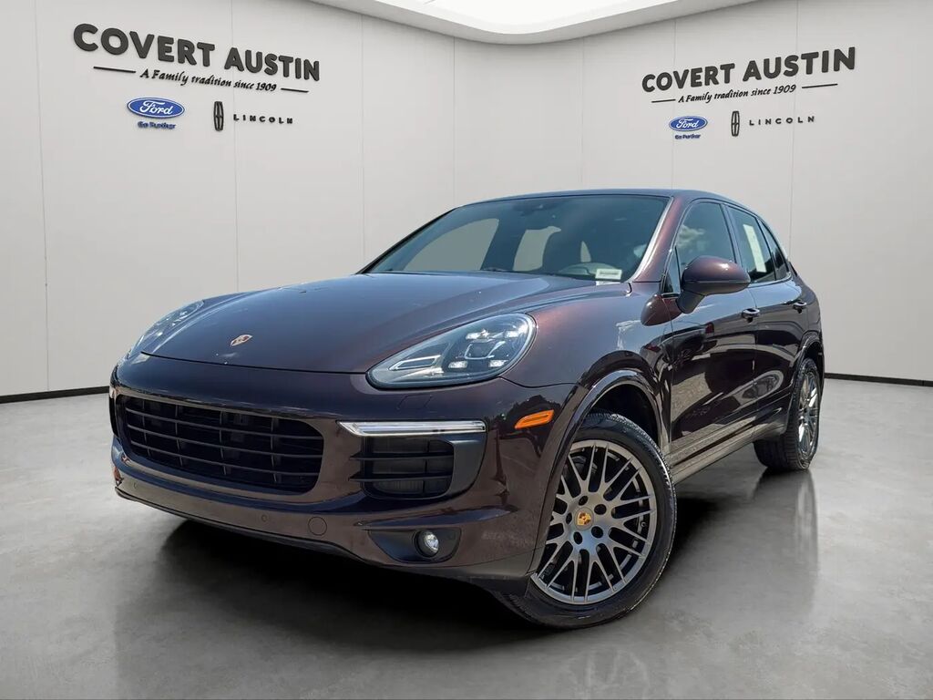 2017 Porsche Cayenne Platinum Edition — photo 1 of 13
