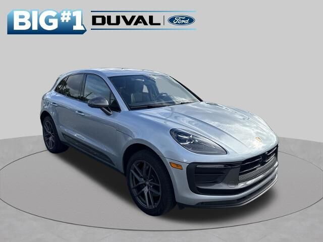 2024 Porsche Macan T