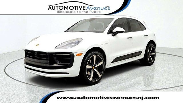 2024 Porsche Macan T