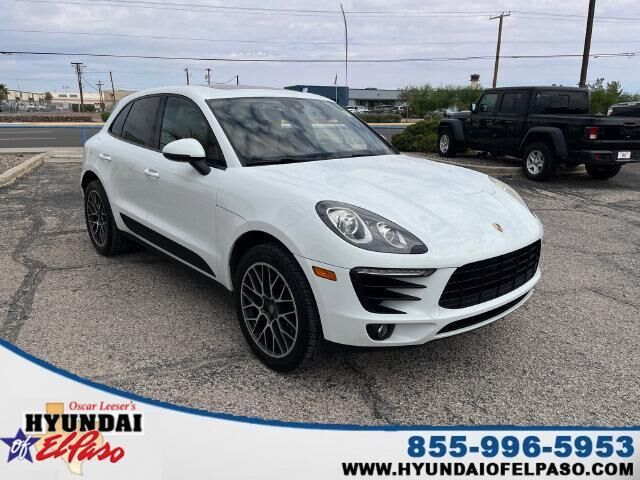 2017 Porsche Macan Base