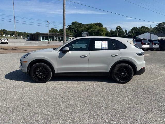 2021 Porsche Cayenne Base