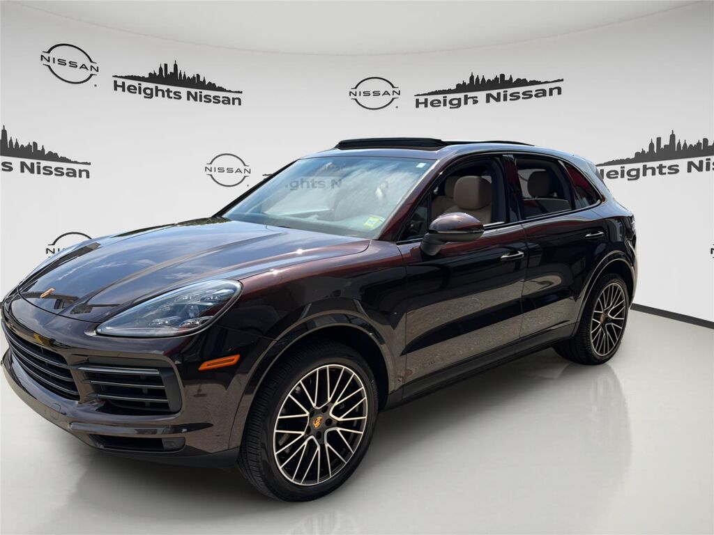 2022 Porsche Cayenne Platinum Edition — photo 1 of 26