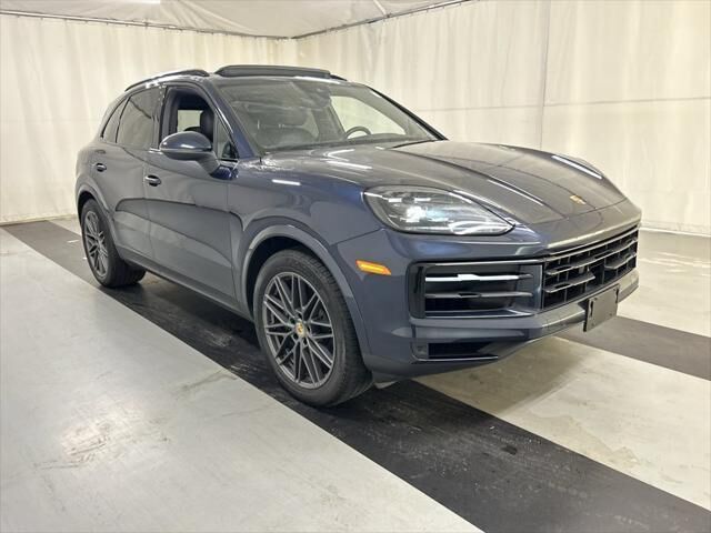 2024 Porsche Cayenne Base
