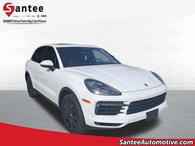 2019 Porsche Cayenne Base — photo 1 of 6
