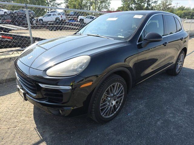 2016 Porsche Cayenne S