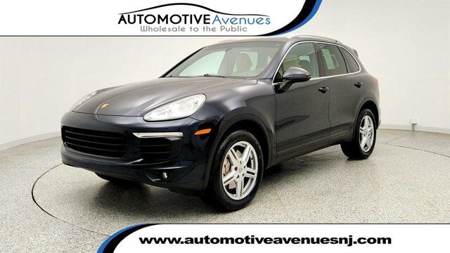 2017 Porsche Cayenne S