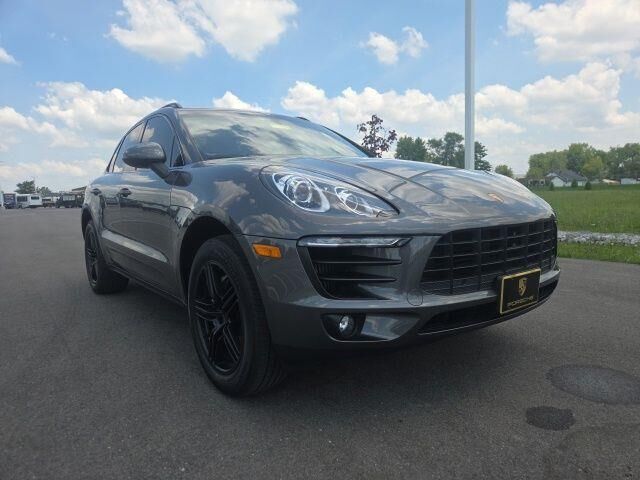 2016 Porsche Macan S