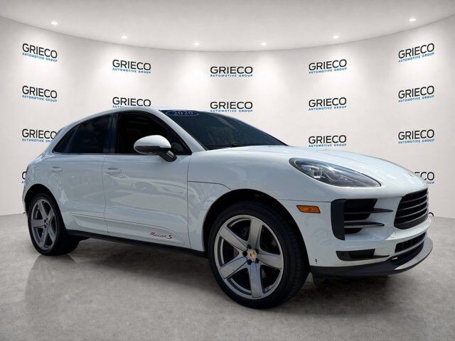 2020 Porsche Macan S — photo 1 of 27