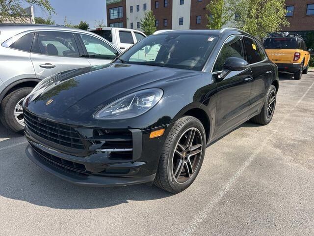 2021 Porsche Macan S — photo 1 of 36
