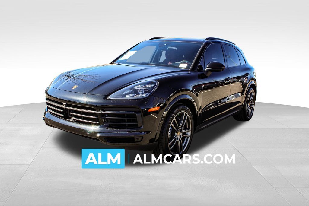 2023 Porsche Cayenne S Platinum Edition — photo 1 of 16