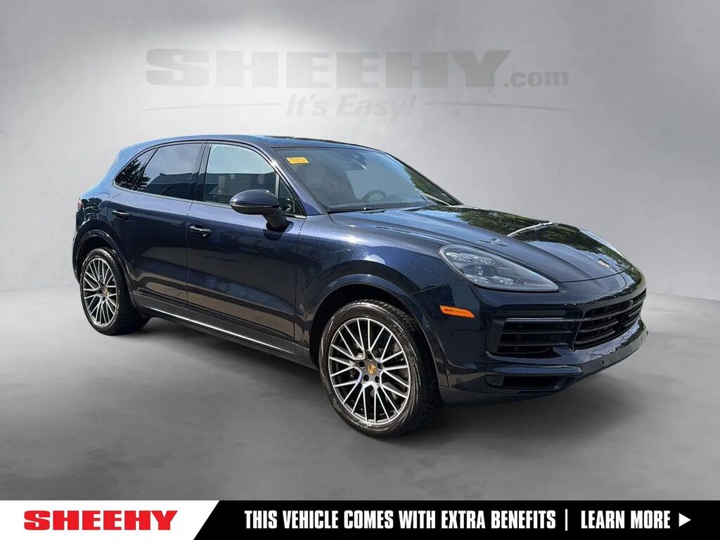 2021 Porsche Cayenne S — photo 1 of 13