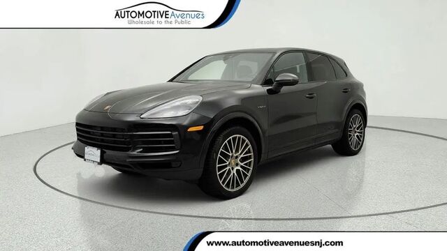2022 Porsche Cayenne E-Hybrid