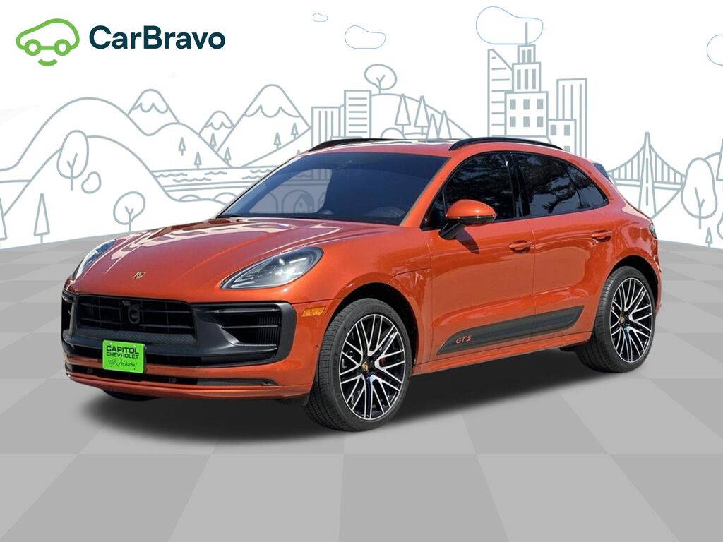 2022 Porsche Macan GTS — photo 1 of 7