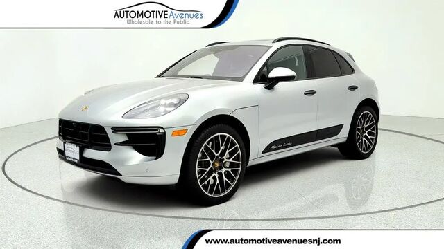2020 Porsche Macan Turbo
