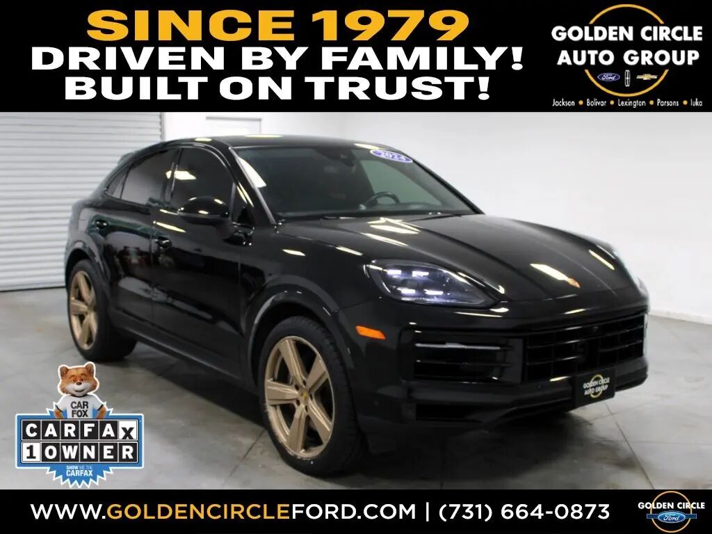 2024 Porsche Cayenne Coupe — photo 1 of 12