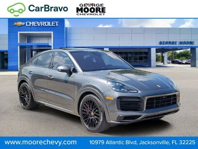 2023 Porsche Cayenne GTS Coupe