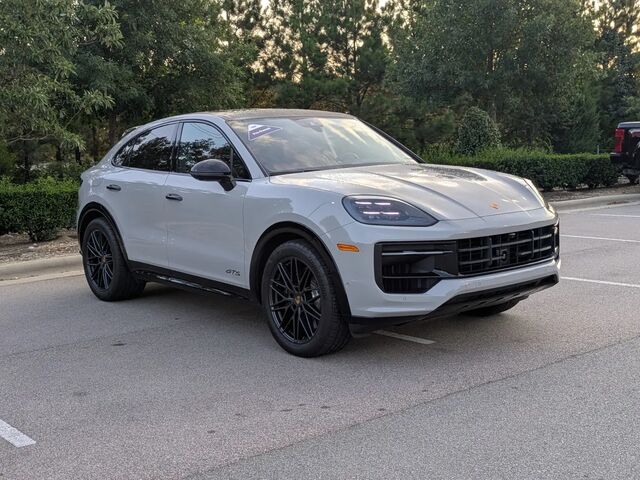 2025 Porsche Cayenne GTS Coupe
