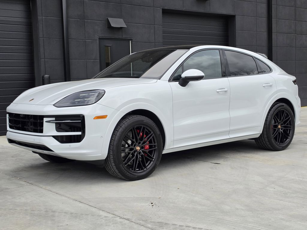 2026 Porsche Cayenne S — photo 1 of 13