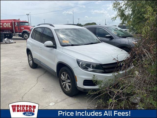 2015 Volkswagen Tiguan S