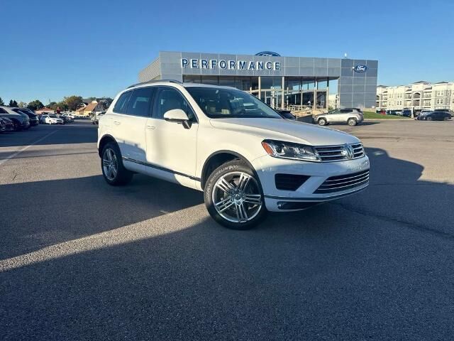 2015 Volkswagen Touareg V6 Executive