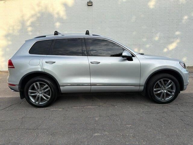 2016 Volkswagen Touareg TDI Sport