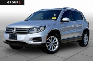 2017 Volkswagen Tiguan 2.0T Wolfsburg Edition