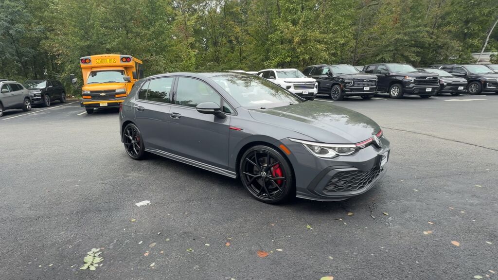 2024 Volkswagen Golf GTI 2.0T 380 SE — photo 1 of 7