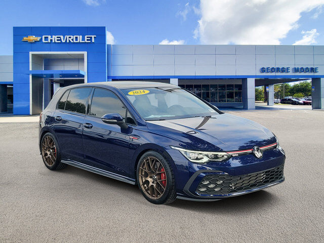 2024 Volkswagen Golf GTI SE — photo 1 of 1