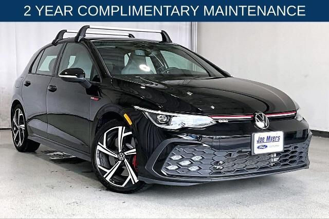 2024 Volkswagen Golf GTI SE