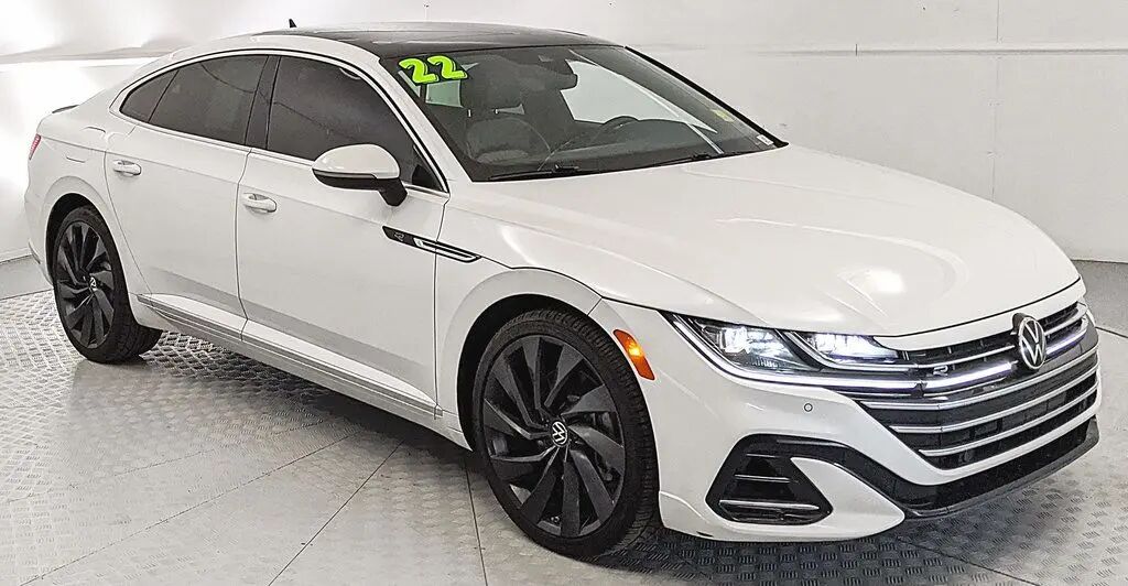 2022 Volkswagen Arteon SEL R-Line 4Motion — photo 1 of 13