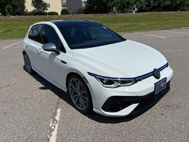 2024 Volkswagen Golf R 4Motion