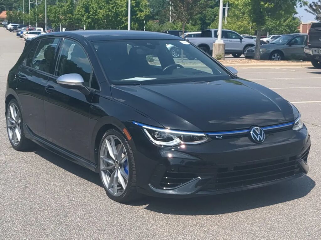 2024 Volkswagen Golf R 4Motion — photo 1 of 13