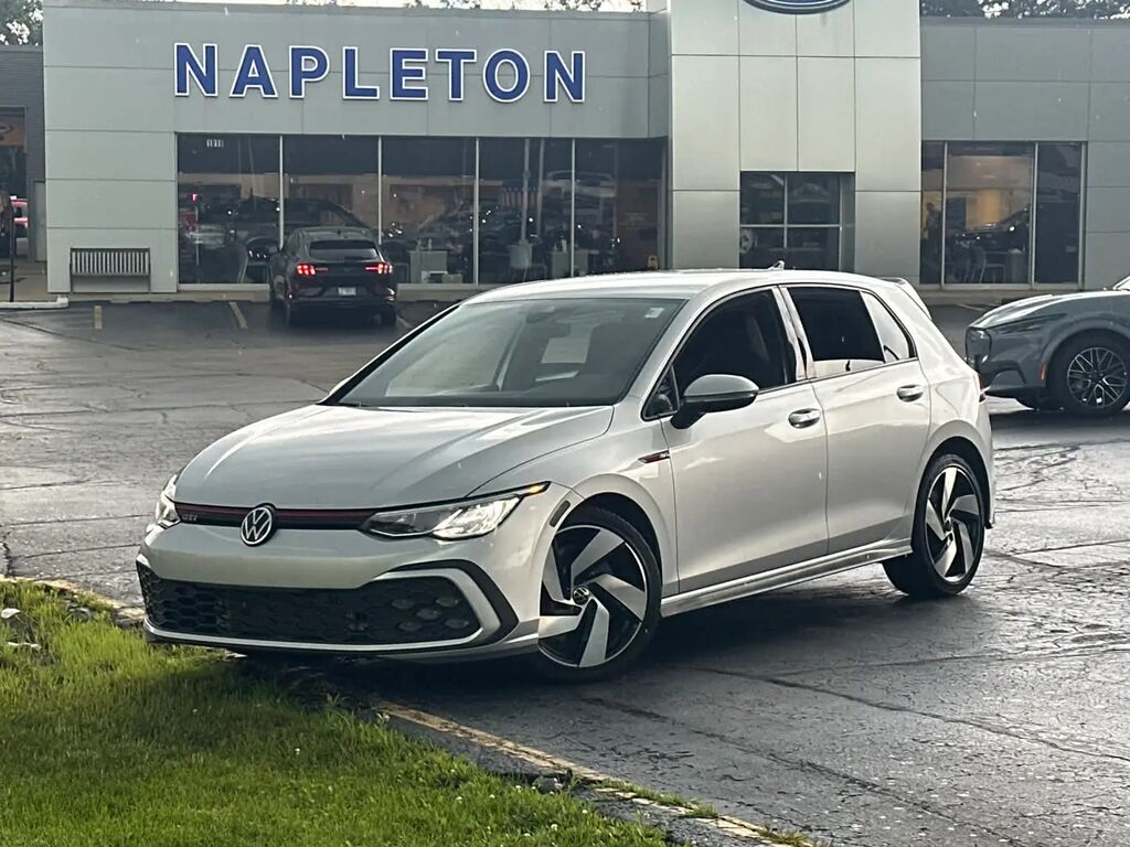 2022 Volkswagen Golf GTI S — photo 1 of 39