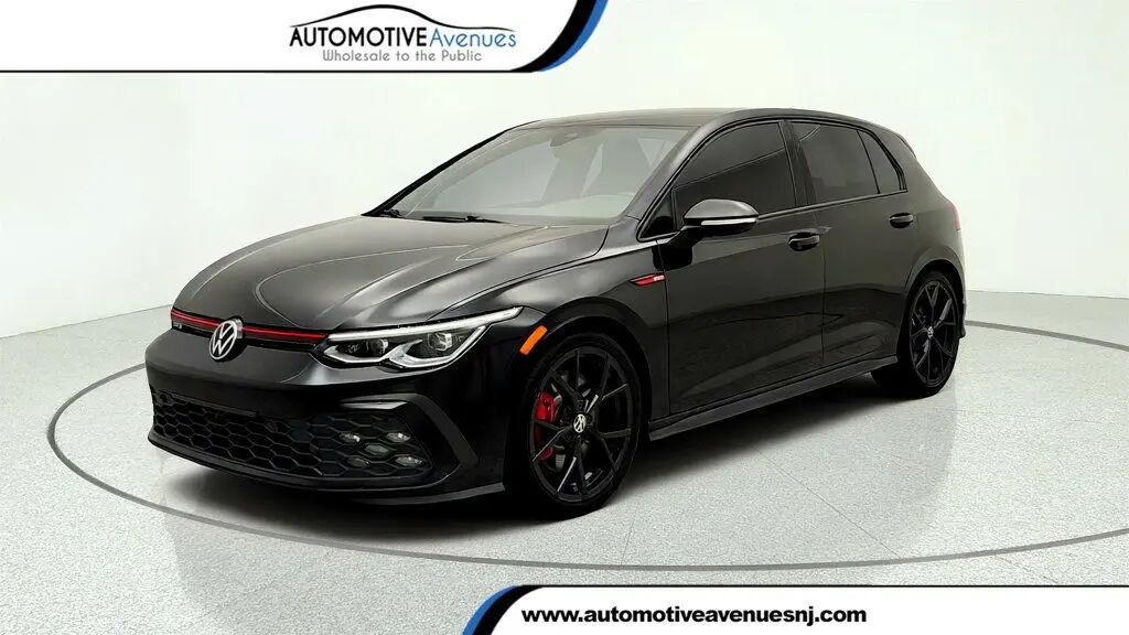 2024 Volkswagen Golf GTI 380 S — photo 1 of 4