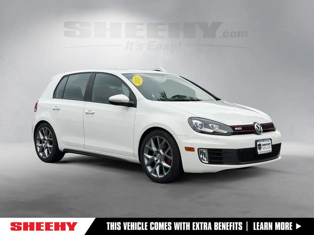 2013 Volkswagen GTI Wolfsburg Edition PZEV — photo 1 of 11