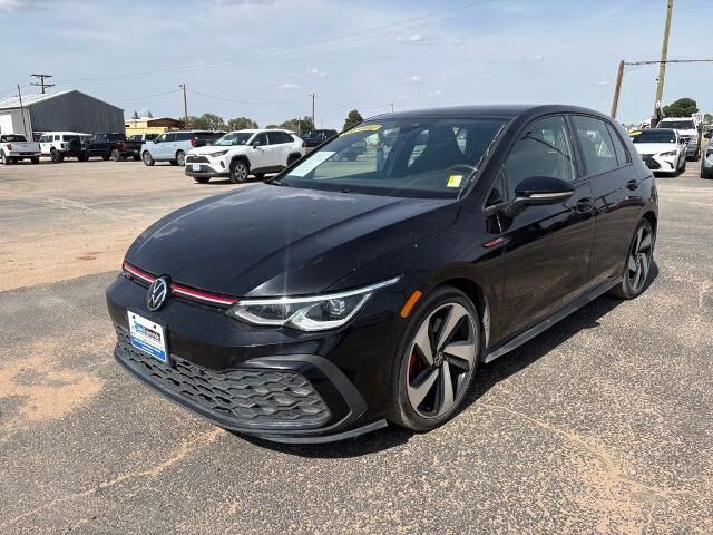 2022 Volkswagen Golf GTI SE
