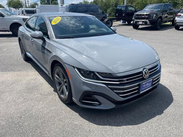 2022 Volkswagen Arteon SE R-Line — photo 1 of 12