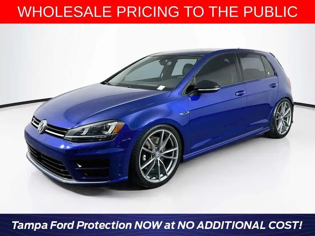 2017 Volkswagen Golf R 4Motion — photo 1 of 26