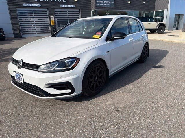 2018 Volkswagen Golf R 4Motion
