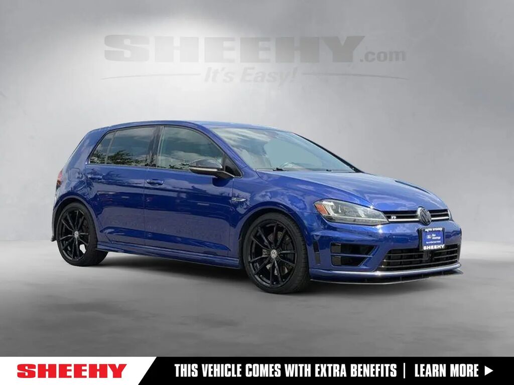 2017 Volkswagen Golf R 4Motion — photo 1 of 10