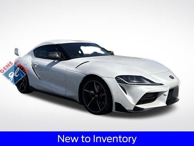 2022 Toyota GR Supra 3.0 — photo 1 of 24