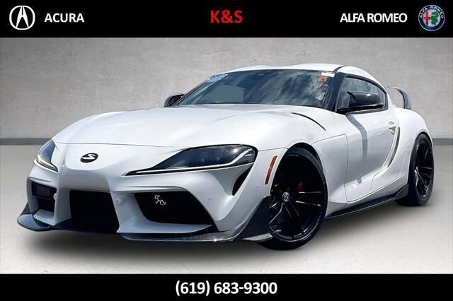 2022 Toyota GR Supra 3.0 Premium — photo 1 of 26