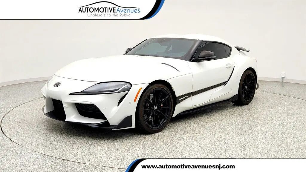 2024 Toyota GR Supra 3.0 — photo 1 of 26