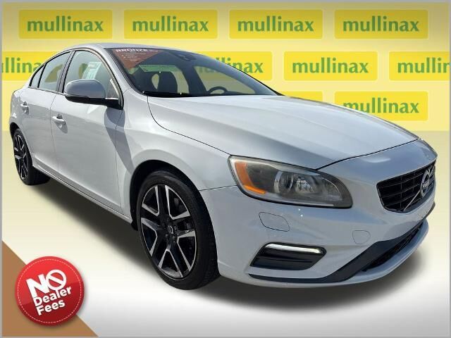 2017 Volvo S60 T5 Dynamic