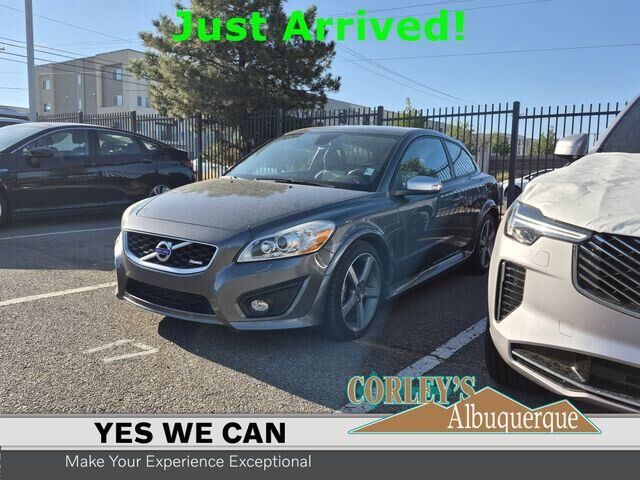 2013 Volvo C30 T5 R-Design — photo 1 of 2